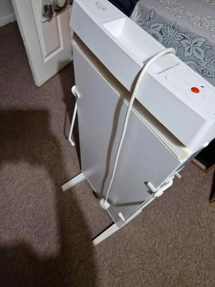 Photo of free Trousers press (Luton, Stopsley) #1