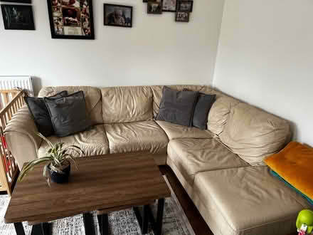 Photo of free Corner leather sofa (AL10) #1