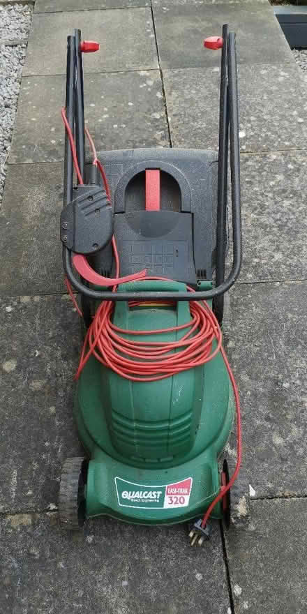 Photo of free Electric lawnmower (Kidlington OX5) #3