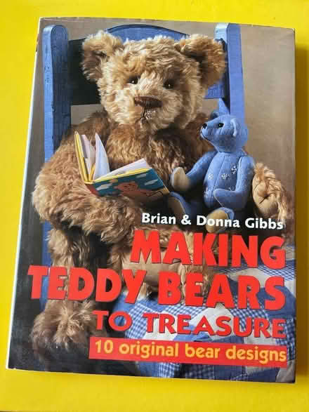 Photo of free Teddy bear parts and book (Spencers Wood RG7) #1