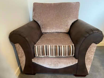 Photo of free Very comfy good condition armchair (S80 Worksop) #1
