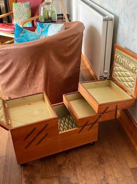 Photo of free Traditional sewing box (Goodmayes IG3) #3