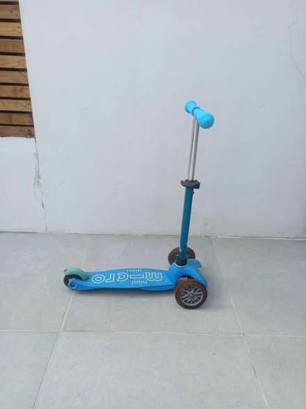 Photo of free Micro scooter (Clapham SW11) #2