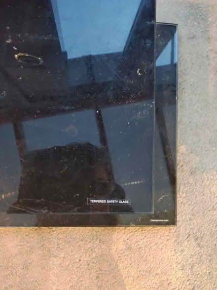 Photo of free Glass TV holder (Tottenham N17) #3