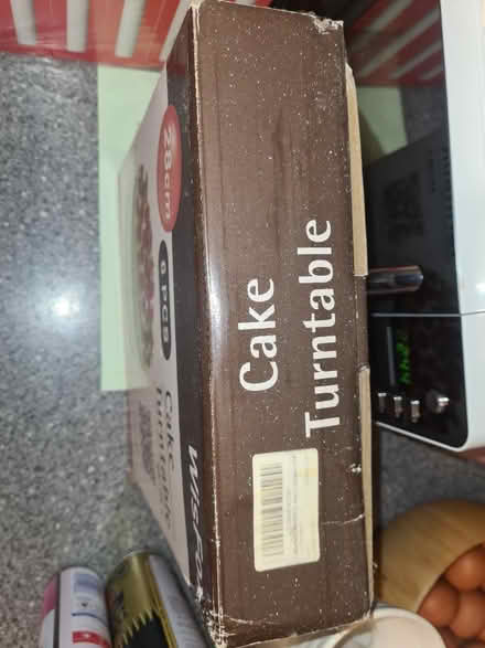 Photo of free Cake turntable (Bradford BD4) #1