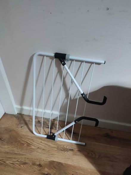 Photo of free Radiator drying rack (L25) #1
