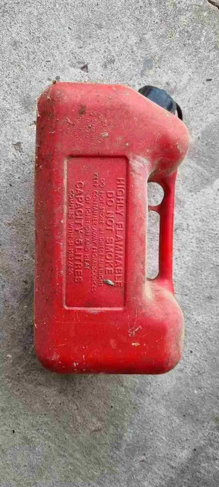 Photo of free Petrol can (Bromley BR2) #1