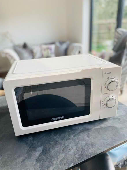 Photo of free Small 20L Microwave Oven (Towcester NN12) #2