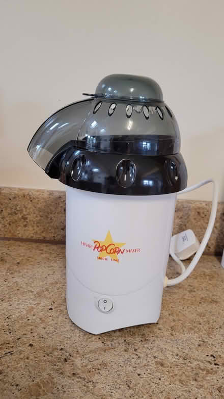 Photo of free Popcorn maker (PO7) #3