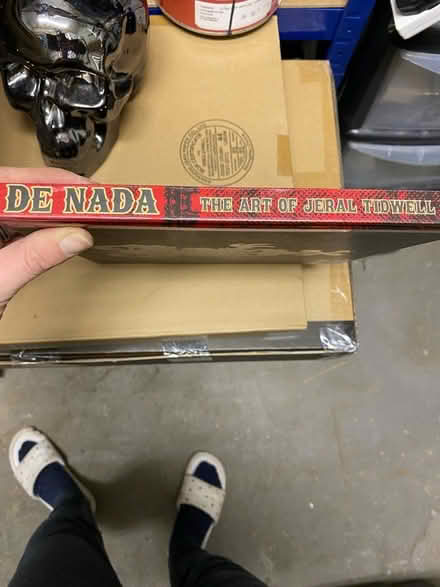 Photo of free De nada book (N14 Oakwood Park) #1