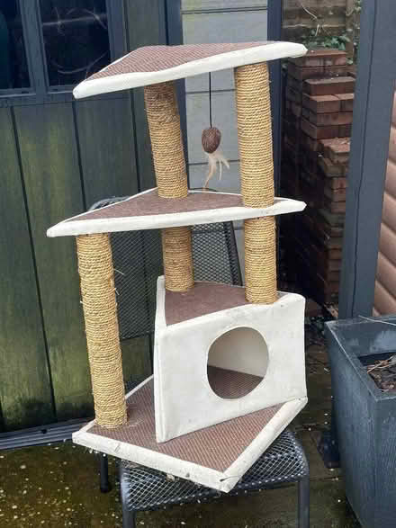 Photo of free Cat tree three levels (Poplars SG2) #1