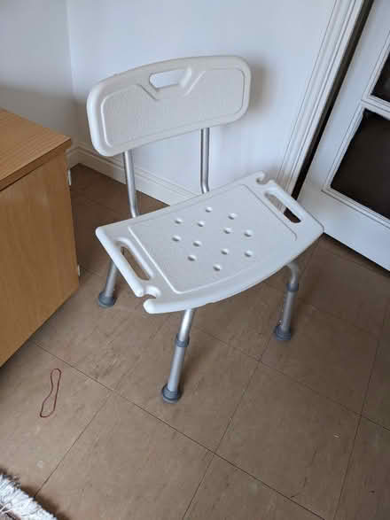 Photo of free Shower chair (Headington OX3) #1