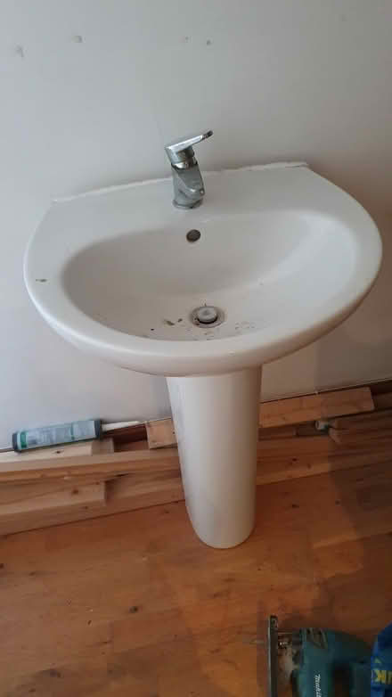Photo of free Sink (Skerton LA1) #1