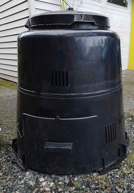 Photo of free Garden compost bin (Hospital area) #1