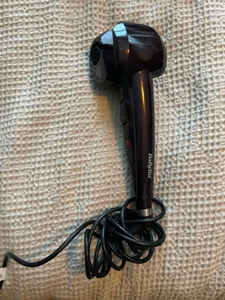 Photo of free Hair styling tool (SL6 Boyn Hill) #1