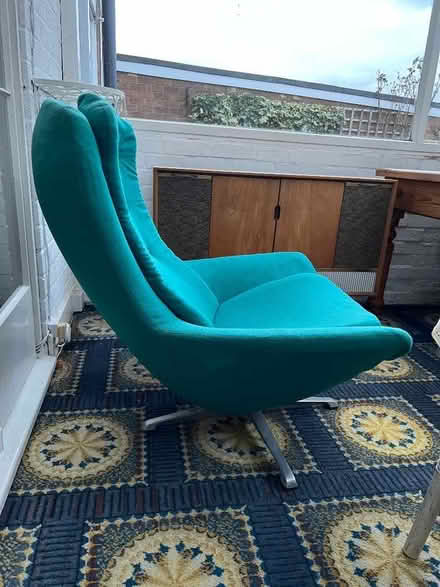Photo of free Retro swivel armchair (Stivichall CV3) #3