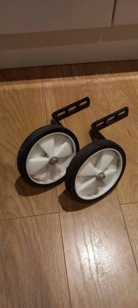 Photo of free Adjustable kits bike stabilisers (Welwyn, Oaklands. AL6) #1