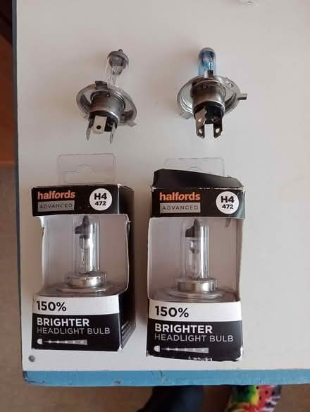 Photo of free H4 car headlight bulbs (Didsbury M20) #1
