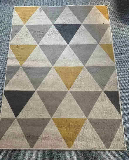 Photo of free Rug (Gyle EH12) #1
