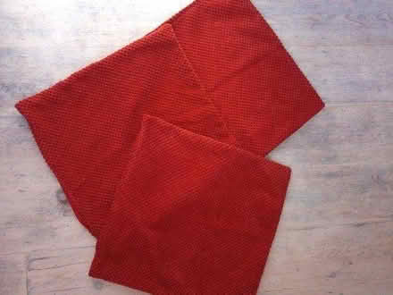 Photo of free Red cushion covers (HR2) #1