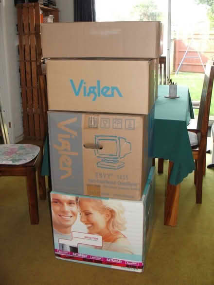 Photo of free Five strong cardboard boxes (Norcot RG30) #2
