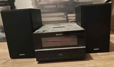 Photo of free Cd player (Long Eaton, Nottingham.) #1