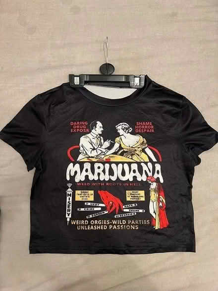 Photo of free Crop Top (HA0) #1