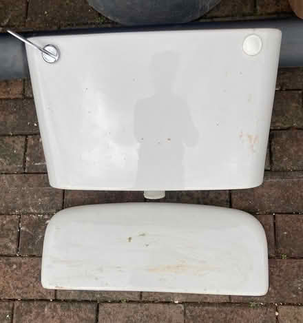 Photo of free Toilet cistern with lid (B71 West Bromwich) #1