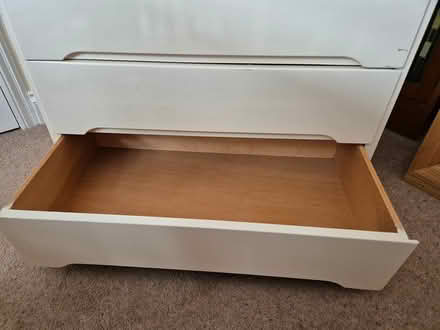 Photo of free Chest of drawers (Stanmore, HA7) #3