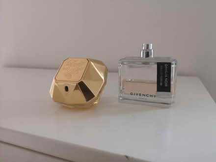 Photo of free Ladies perfumes (SK3) #1