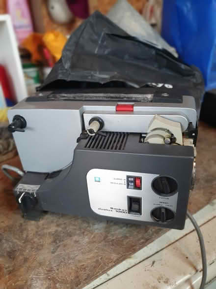 Photo of free Film projector (Bentlawnt SY5) #1