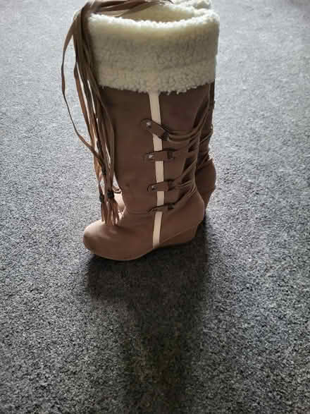 Photo of free Boots (LS26) #2