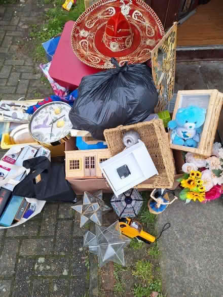 Photo of free Having a clearout (knaphill) (GU21) #3