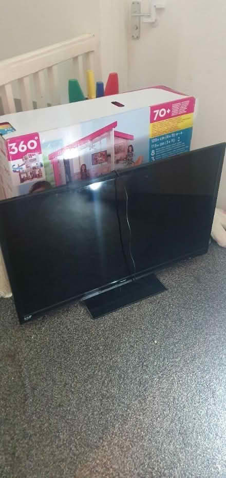 Photo of free Tv (CB4) #1