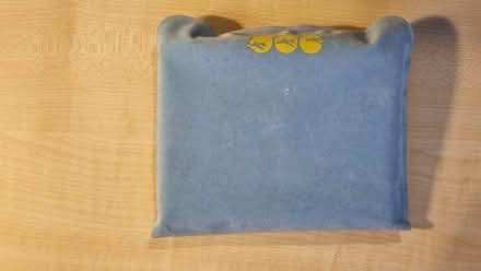 Photo of free Travel neck support for flights (GU11) #2