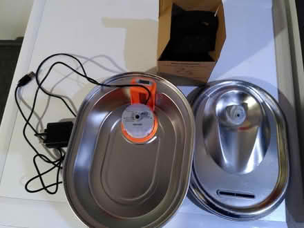 Photo of free Pet water fountain (working) (Upper Arncott OX25) #1