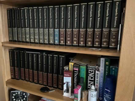 Photo of free Encyclopaedia Brittanica 1973/4 (N22 near Durnsford Road) #2