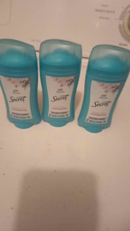 Photo of free New Unused Secret Deodorant (75237) #4