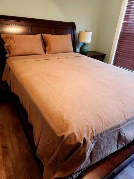 Photo of free Queen Sheet Sets (Bowie, Maryland) #2