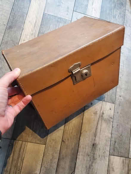 Photo of free Vintage leather carrying box (Larkhall - Bath) #2