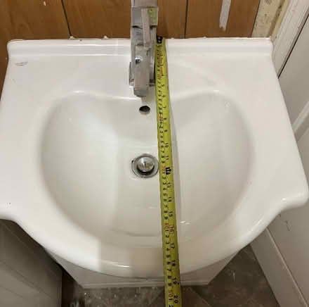 Photo of free ceramic sink & cupboard (Heaton Chapel SK4) #3