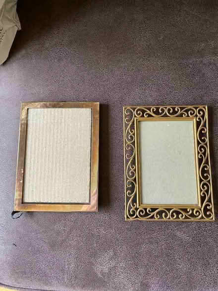 Photo of free Photo frames (2+2) (Liberton EH16) #3