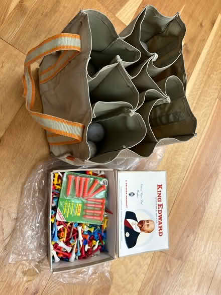 Photo of free Golf balls and tees (Crosspool S10) #3