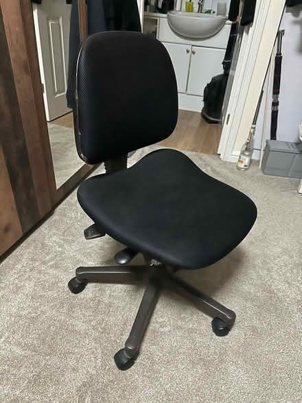Photo of free Office chair (SO50) #1