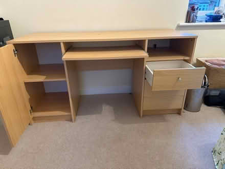 Photo of free Large Desk (Twickenham, TW1) #2
