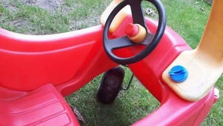 Photo of free Little Tykes toddler car (East Didsbury M20) #4