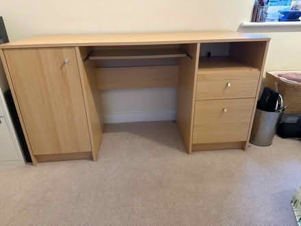 Photo of free Large Desk (Twickenham, TW1) #1