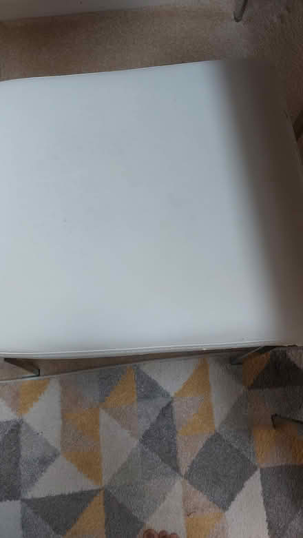 Photo of free 6 PU white dining chairs (Slough SL3) #2