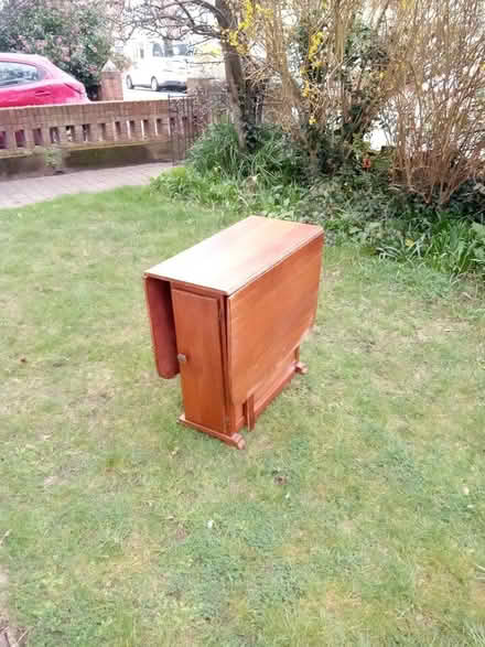 Photo of free Gate leg table (IP4) #2