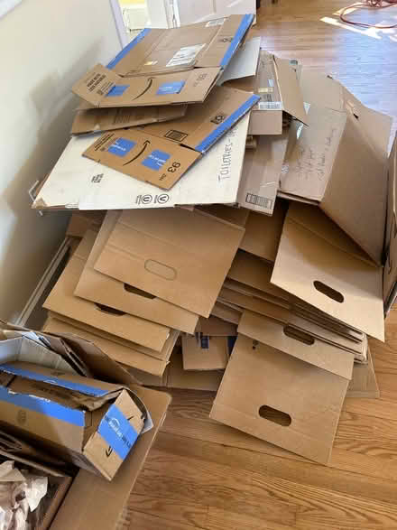 Photo of free Moving boxes (Berwyn Heights) #1